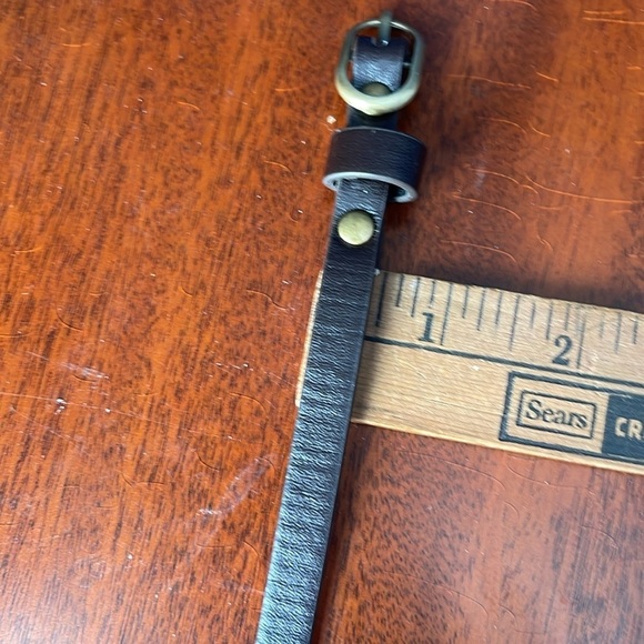 DARK Chocolate Brown Vegan Leather Narrow Belt Brushed Brass Buckle Size M - Picture 3 of 4